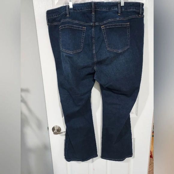 Torrid Dark Wash Mid-Rise Vintage Stretch Slim Boot Jeans in Size 24 S (Short) - Picture 6 of 13